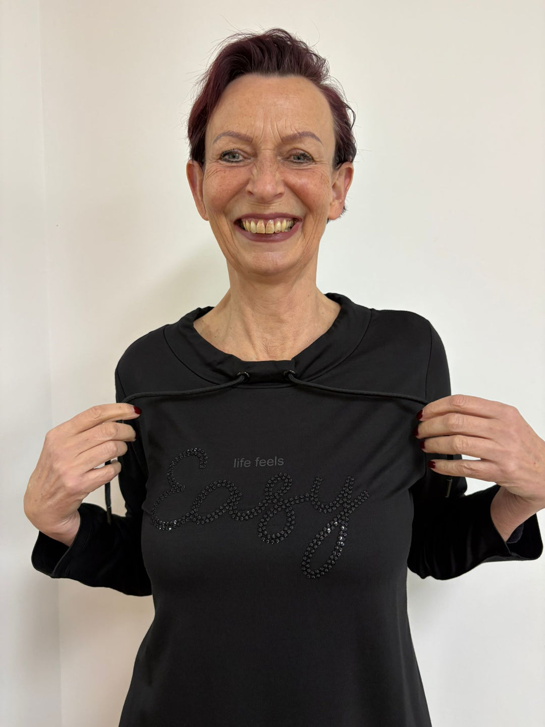 Oberteil Schwarz mit schönen Schriftzug - Vera Meyer