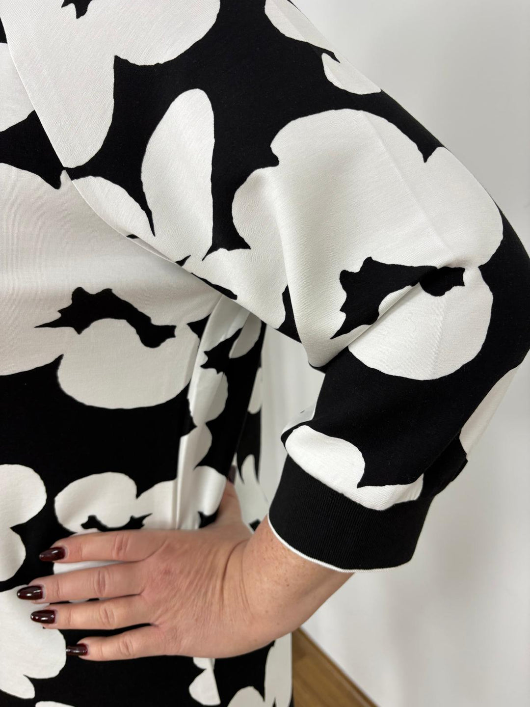 Kleid 3/4 Arm Schwarz - Weiß Blumenmuster - Vera Meyer