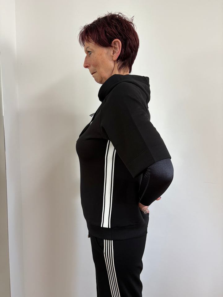 Kurzarm Sweatshirt mit Kapuze - Vera Meyer