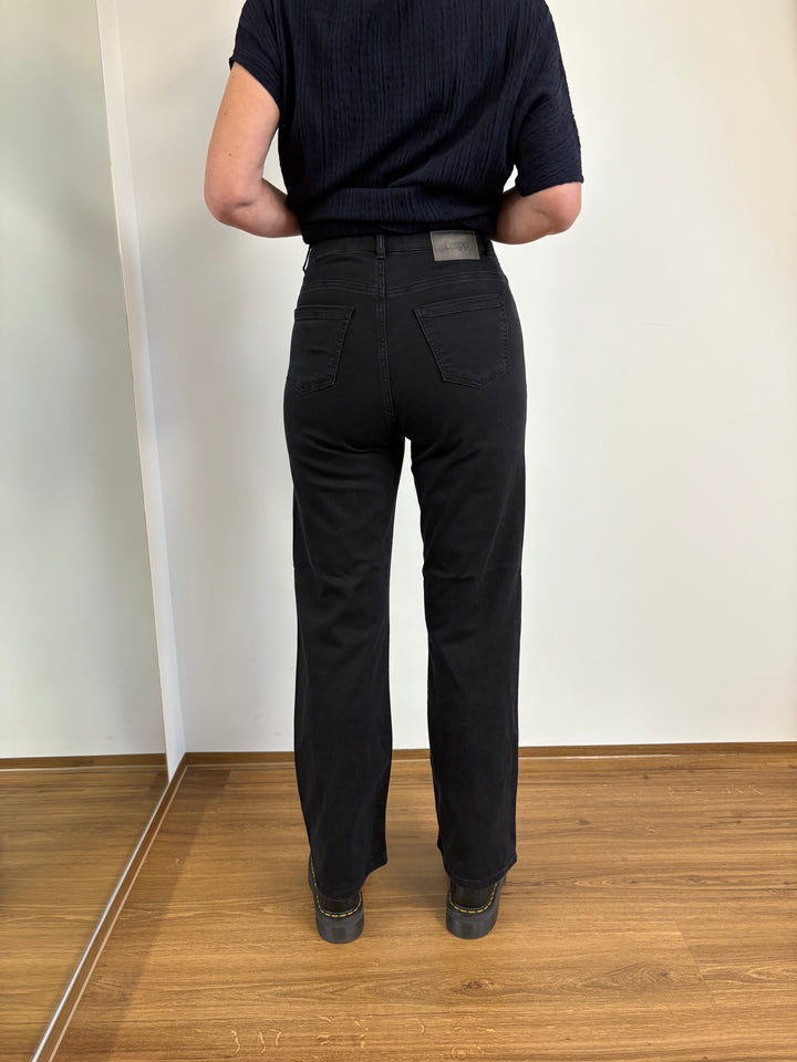 Innovative Bauchi Weg Jeans Gr. 36-54 Schwarz