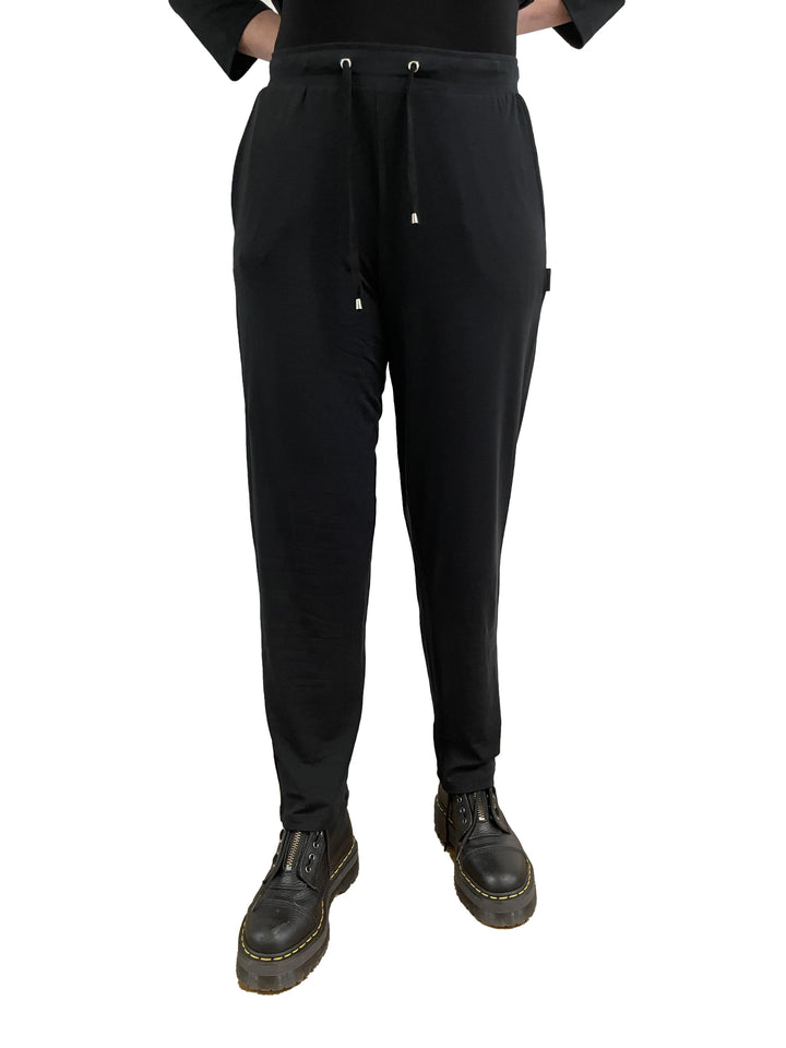 Entspannte Stoffhose Schwarz