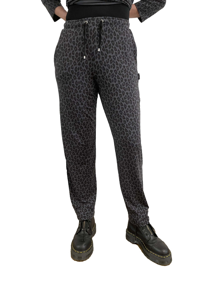 Entspannte Stoffhose Leo