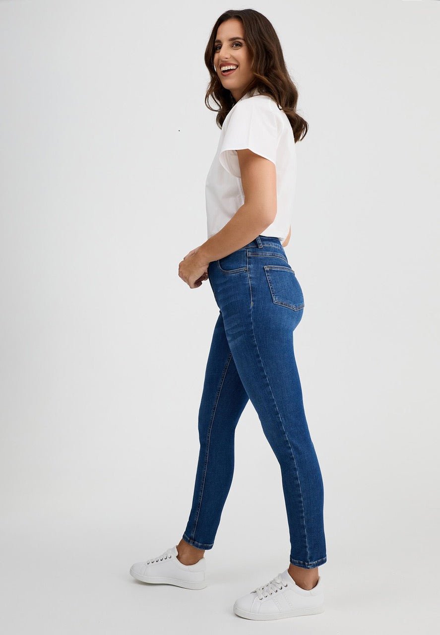 Wunderjeans Highwaist Stone Blue Super Wash - Vera Meyer